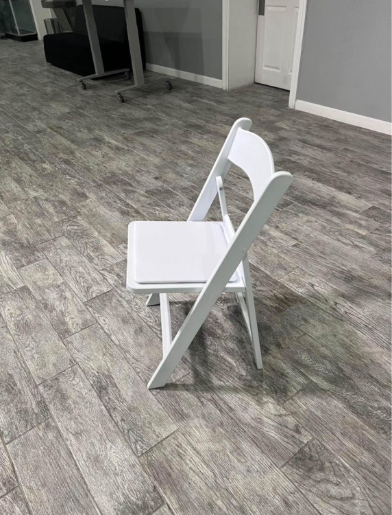 Chair - white resin with seating pad
